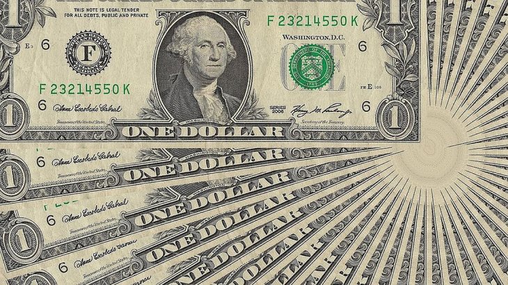 Estiman que la brecha con el dólar blue se acelerará y podría llegar hasta el 50%