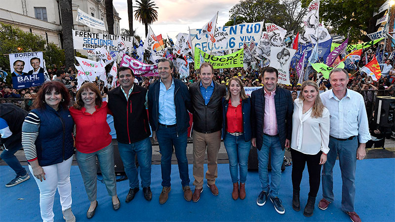 El Frente de Todos realizó el acto de cierre de campaña en Paraná