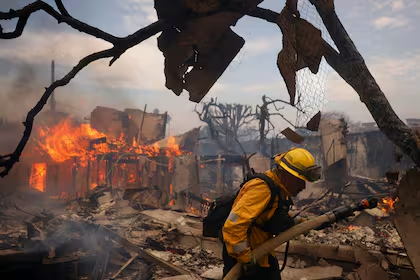 INCENDIO EN LOS ANGELES